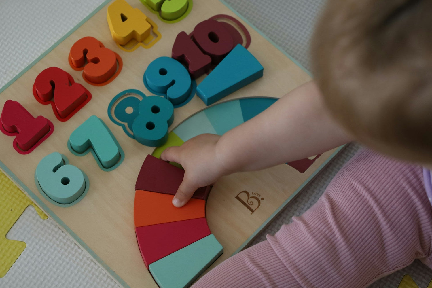 Counting-toys-for-early-skill-development-in-children