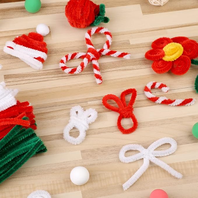 200 PCS Pipe Cleaners, Christmas Craft Pipe Cleaners, Pipe Cleaners Chenille Stems, Pipe Cleaners Bulk, Art Pipe Cleaners for Creative Christmas Decoration Supplies (Red+Green+White)